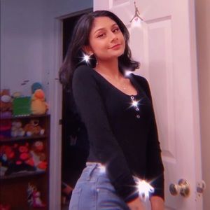 Meet your Posher, Shaya